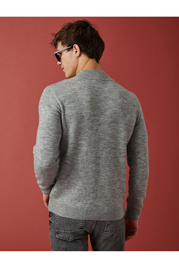 Basic-Strickpullover mit halbem Rollkragen - 4