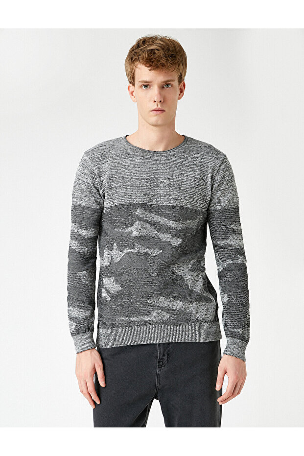 Wrapped Sweater Patterned - 3