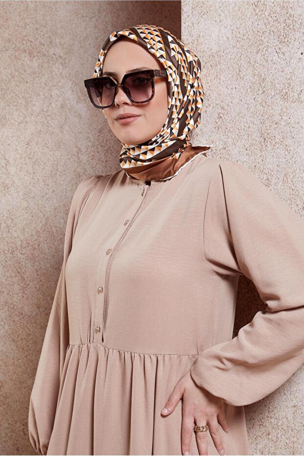 وشاح بنمط ألفينا 8433