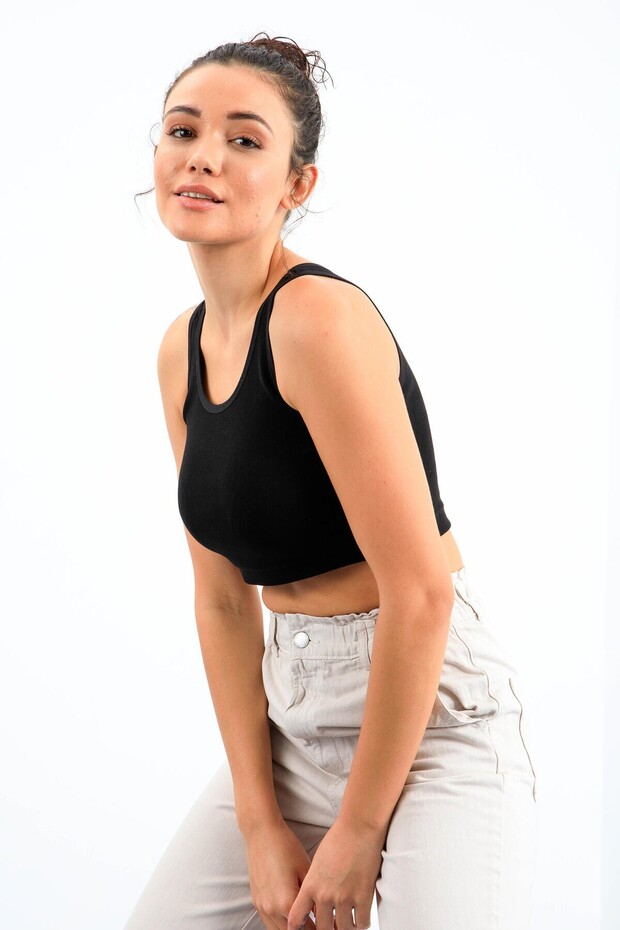 Black Basic Zero Sleeve Slim Fit U Collar Women's Crop Top Undershirt - 97162