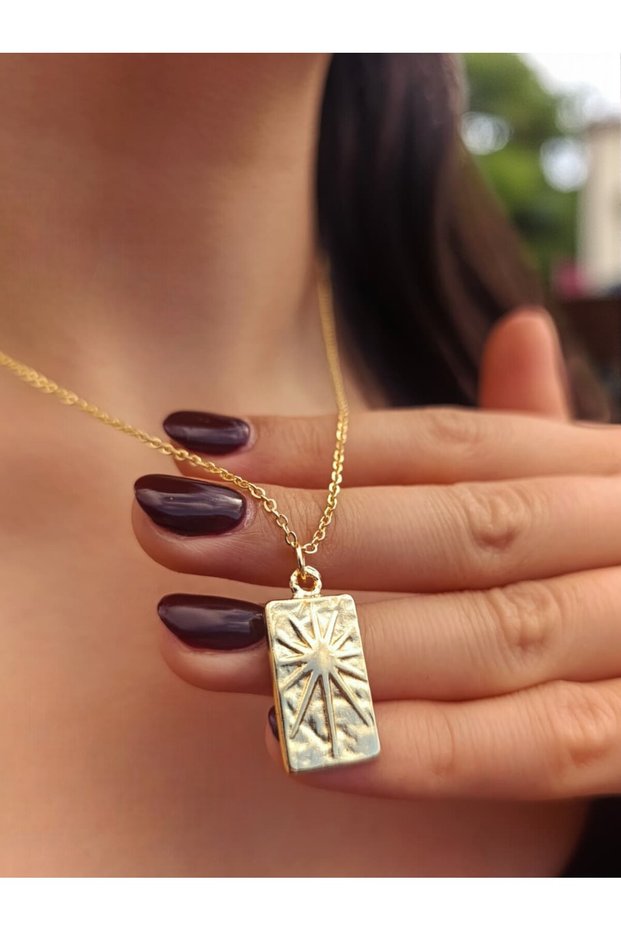Gold Color Sparkling Star Motif Rectangular Locket Necklace – Elegant and Meaningful Women's Jewelry