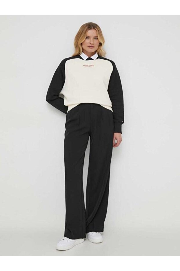 Monotype Colour-Blocked Relaxed Sweatshirt - 4