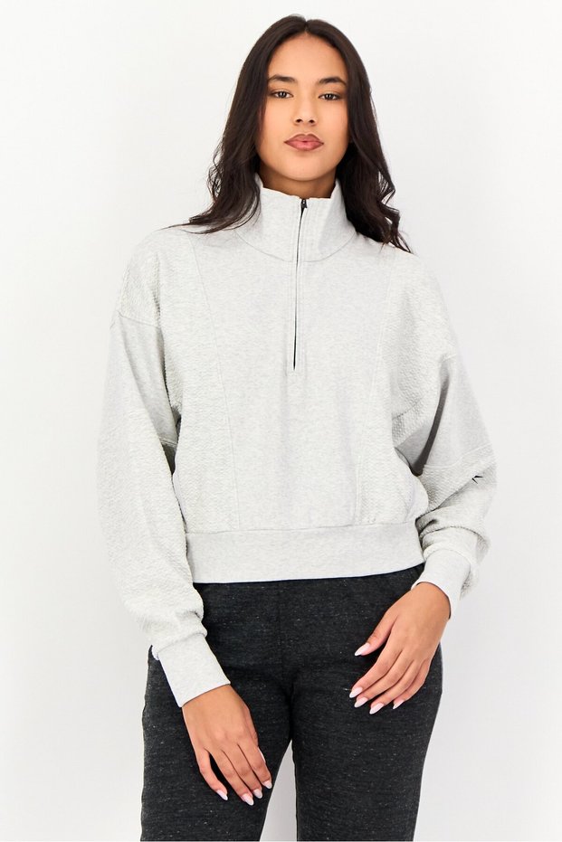 Women Sportswear Fit Long Sleeve Outdoor Sweatshirts, Light Grey