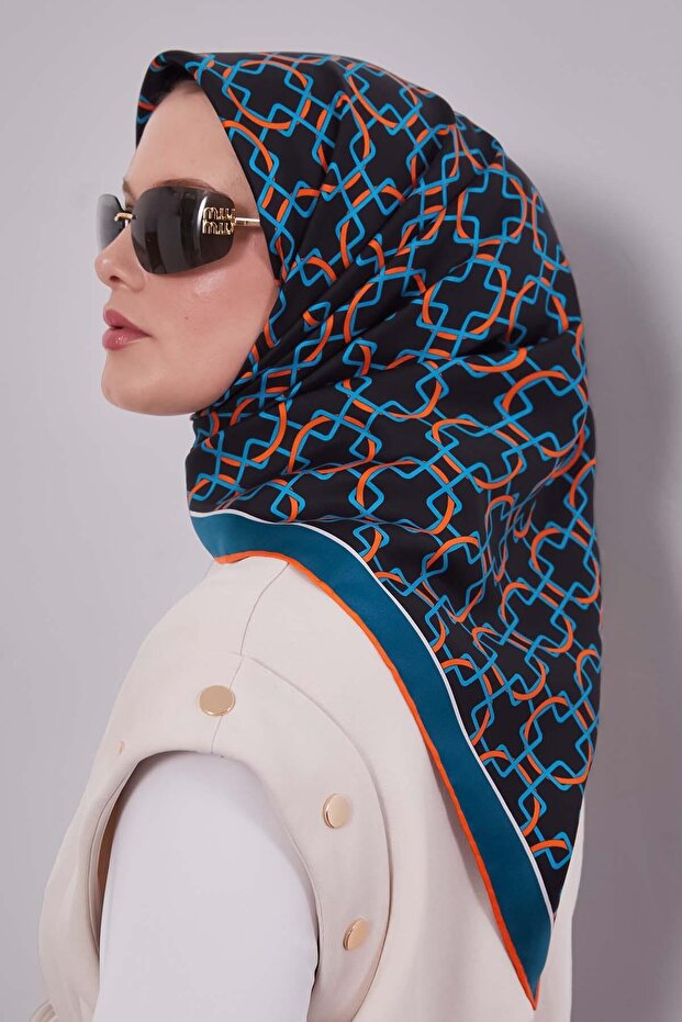 وشاح حريري بنمط بيضاوي باللون الفيروزي - 3