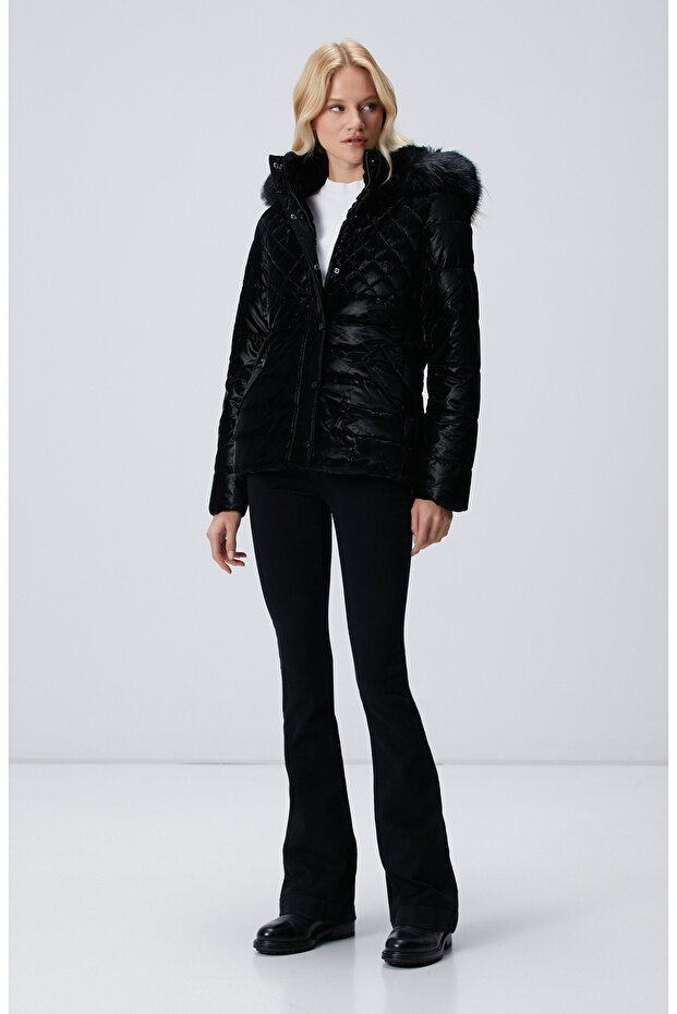 Siyah Çift Taraflı Kapüşonlu Mont - 3