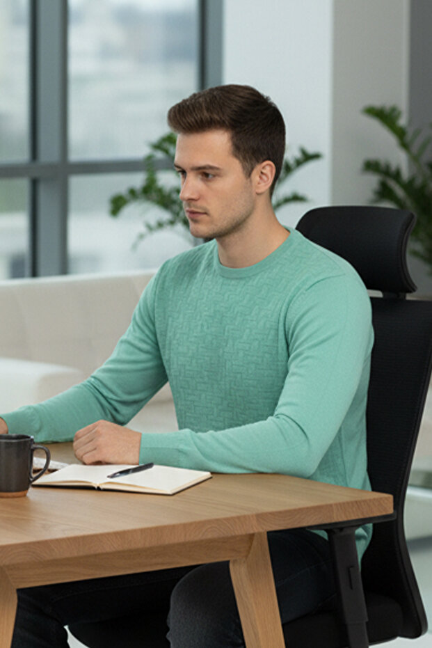 سترة رجالية بياقة دائرية ونقشة هندسية - 3