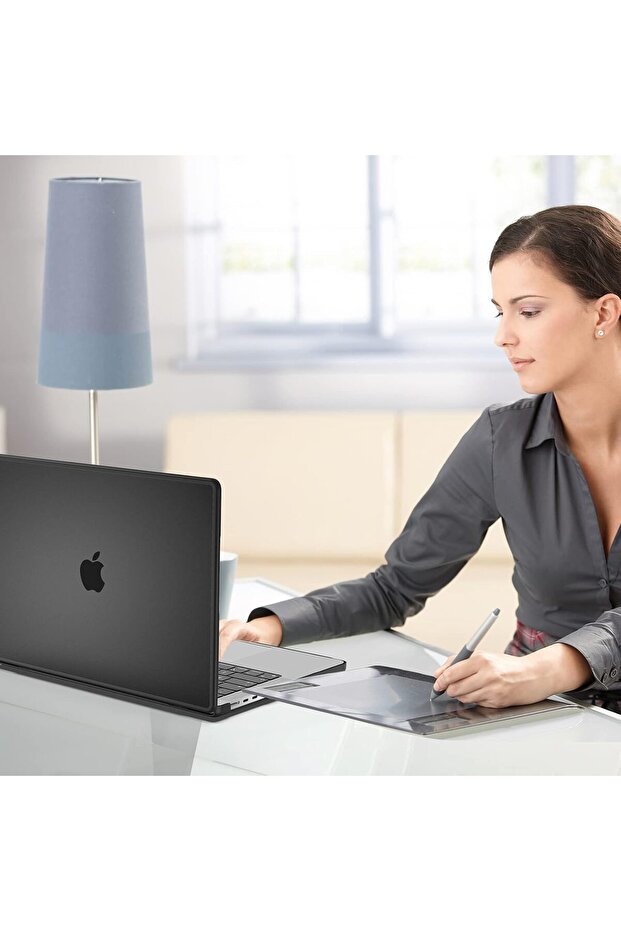 Translucent Hard Shell Case for MacBook Pro 16.2-inch (Black) - 4