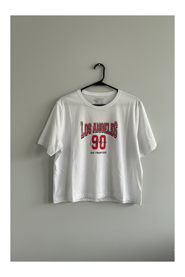 Zero Neckline Printed Crop Tshirt - 1