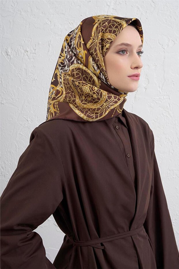 وشاح من الحرير الخالص منقوش كلاسيكي 9411D 80