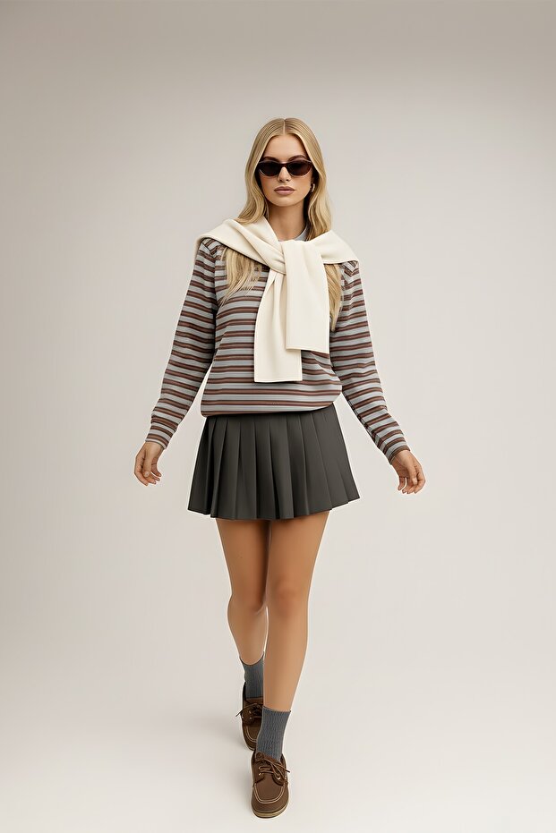 Kare Parçalı Atkı - 1