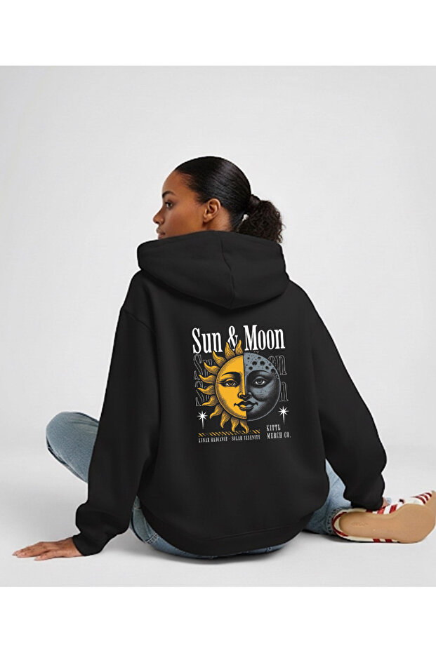 سويت شيرت قصة فضفاضة Moon and Sun Print للجنسين بغطاء رأس