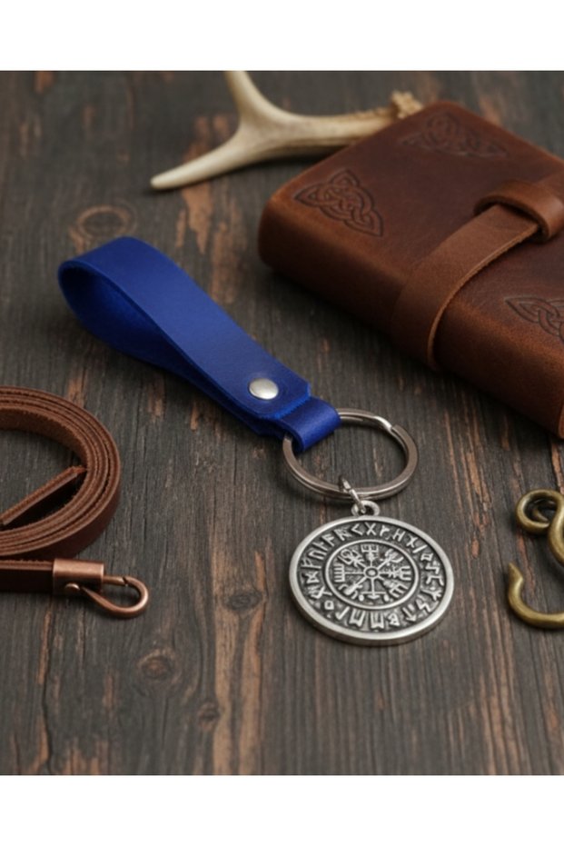 Compass Design Dark Blue Genuine Leather Keychain Accessory