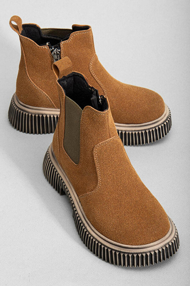 Children's Unisex Tan Suede Thick Serrated Thermo Sole Zippered Elastic Chelsea Boots