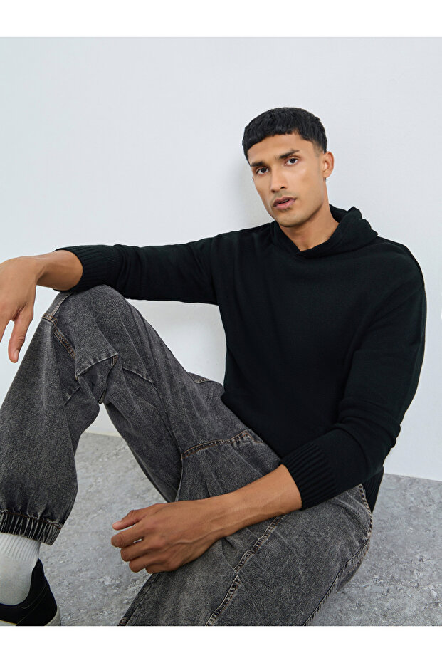 هودي رجالي أسود سادة محبوك - 1