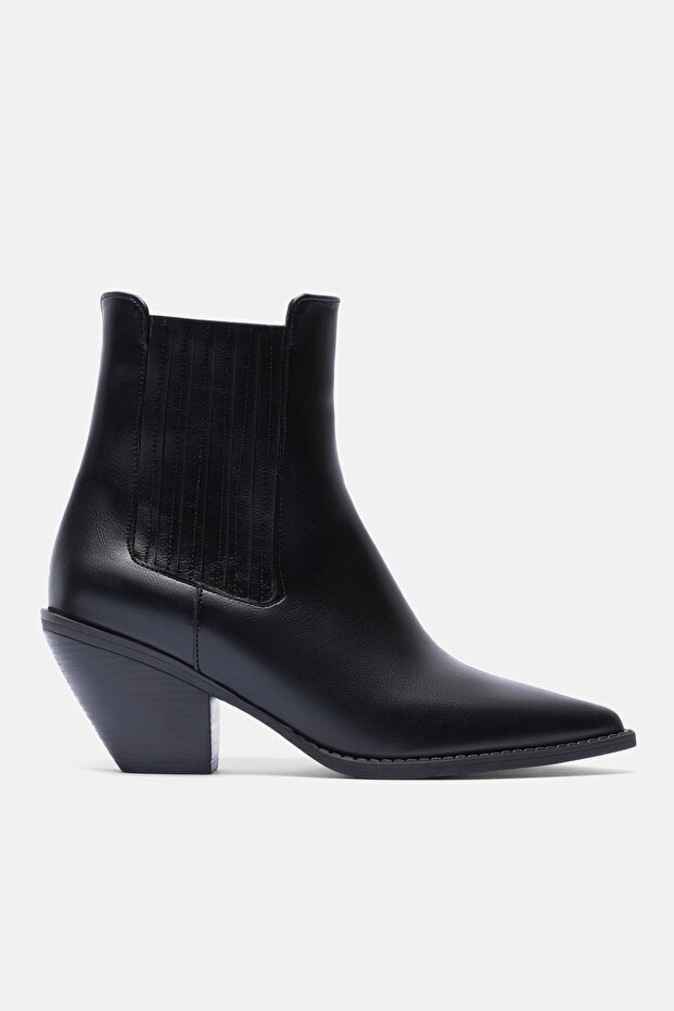 Pointed Toe Western Boots - Nora