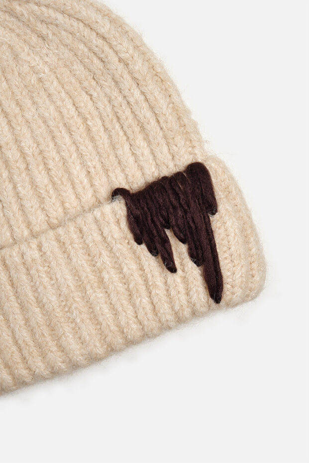 Nakış Detaylı Bere - 4