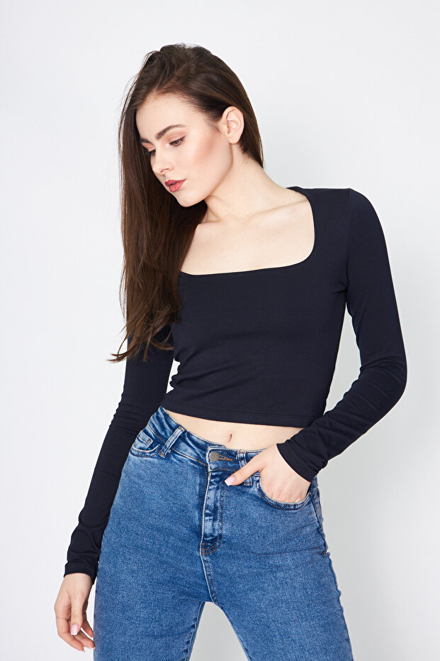 Women's Navy Blue Stitch-Free Square Neck Long Sleeve Crop Blouse