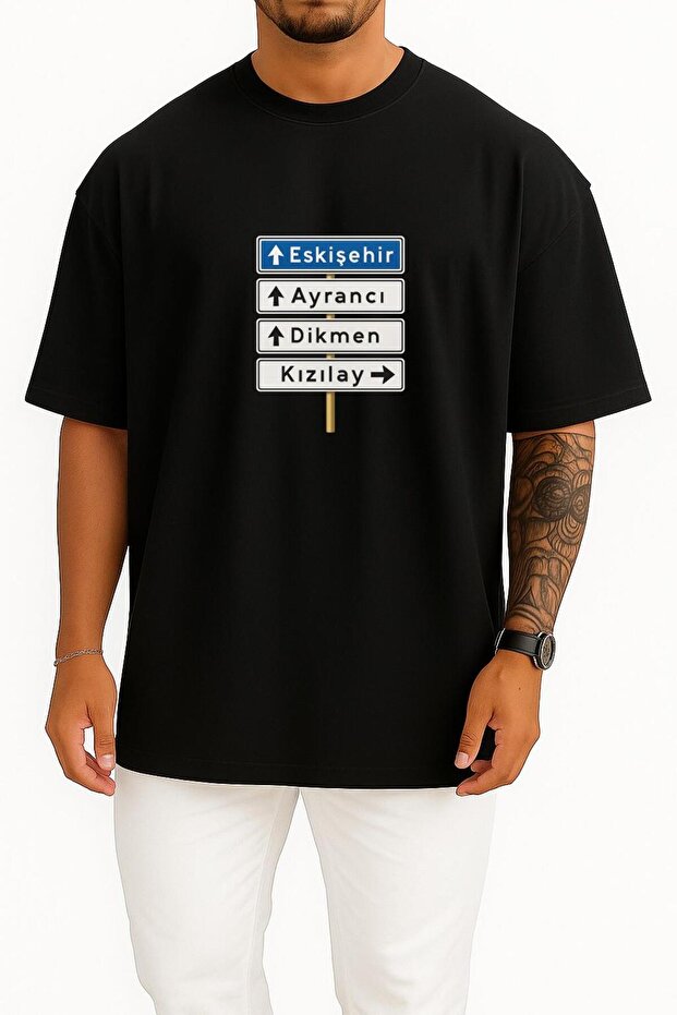 Oversized Famous Ankara Kilimaj Tabelası Unisex T-Shirt with Blue Chest Design
