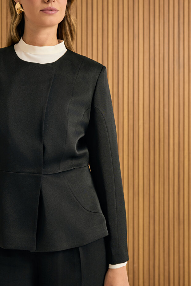 Kup Detaylı Ceket - 4