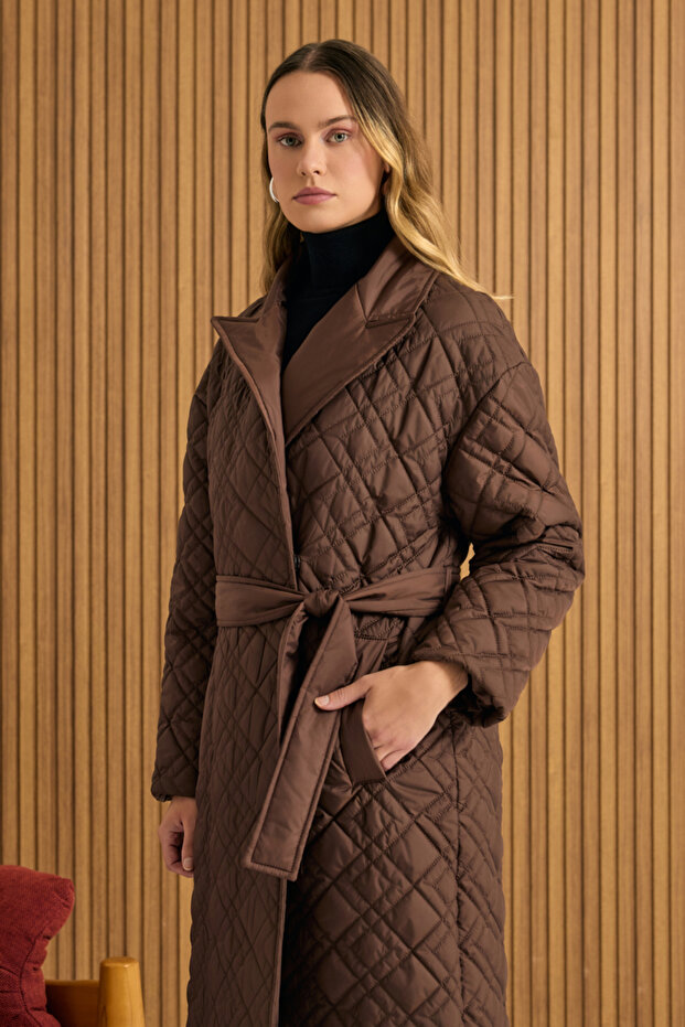 معطف مبطن بحزام متنقل - 4