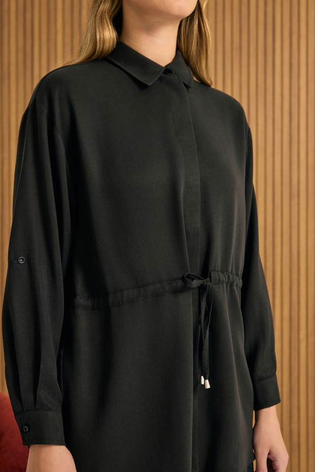 تونيك برباط الخصر باللون الأسود - 5