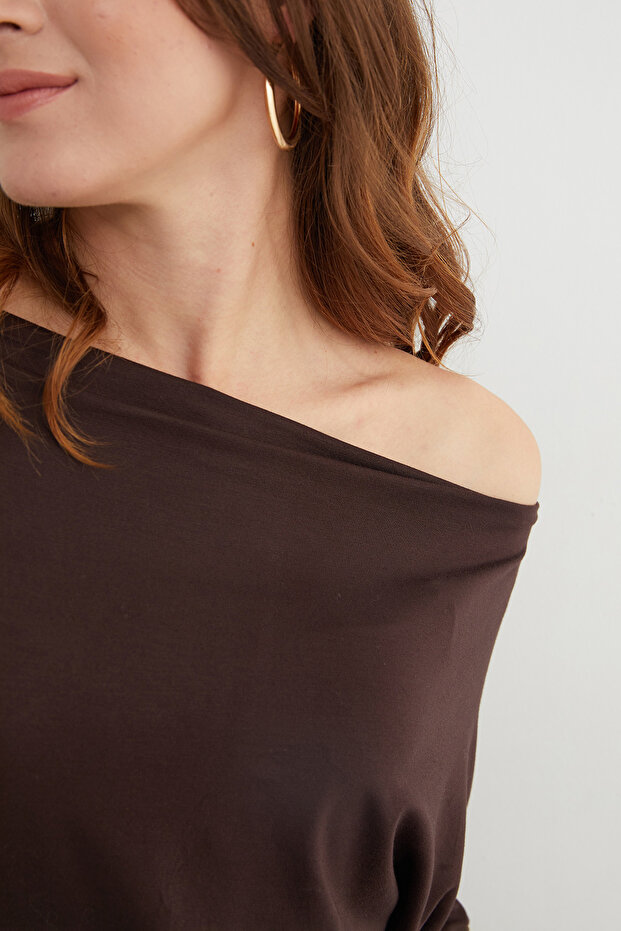 Basic Kayık Yaka Yarasa Kol Bluz - 5