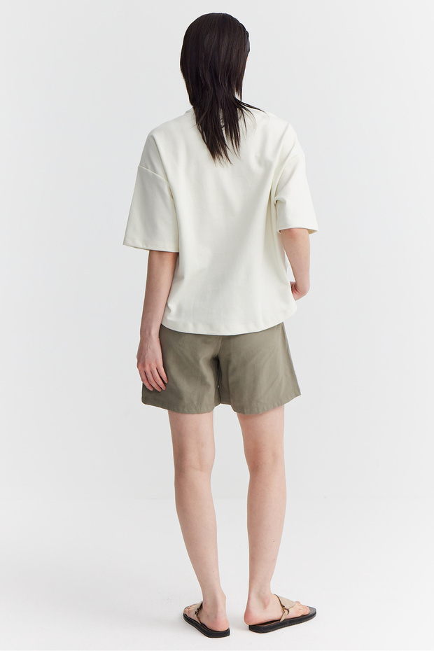 Kadın Pile Detaylı Şort - 5