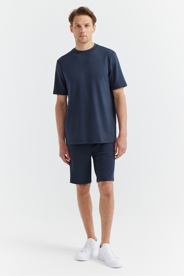 Men's Tie-Waist Shorts