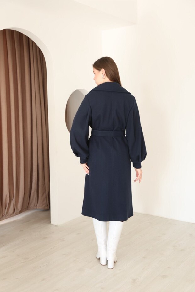 معطف ختم مبطن بأكمام بالونية - 7