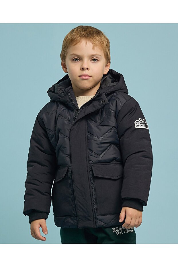 سترة سادة بغطاء رأس وسحاب للإغلاق - 2