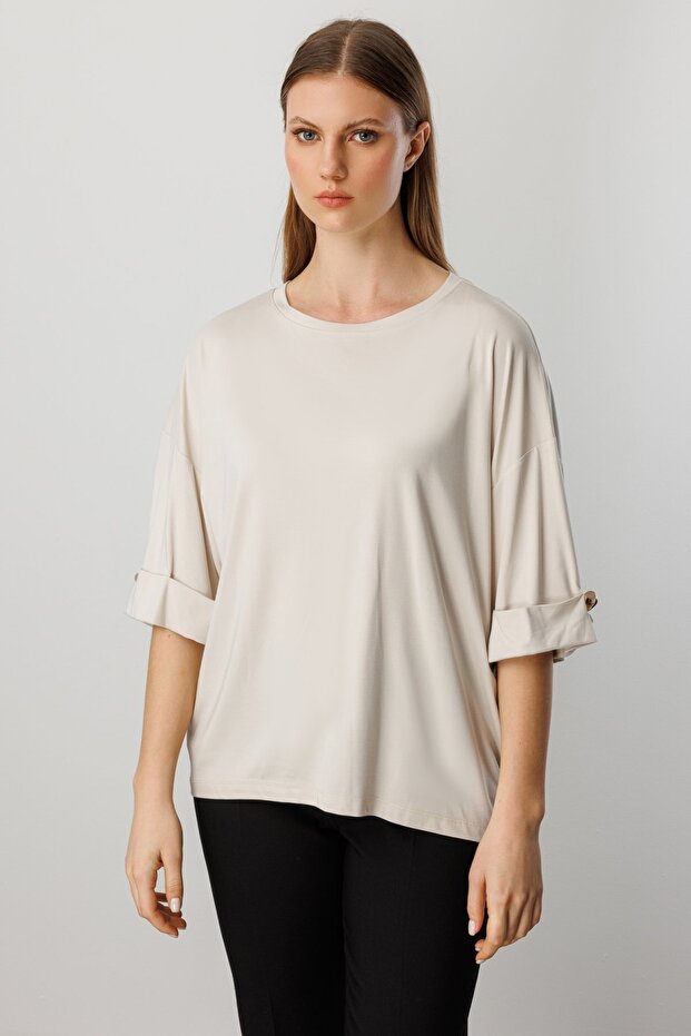 Scoop Neck Blouse with Metal Handle Accessories