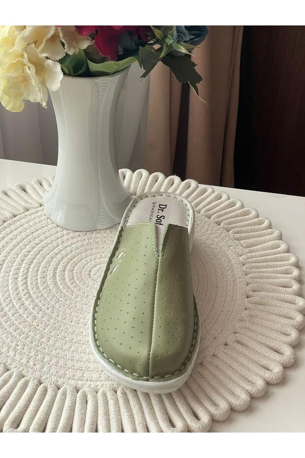 Saboti asistente piele naturala - 3