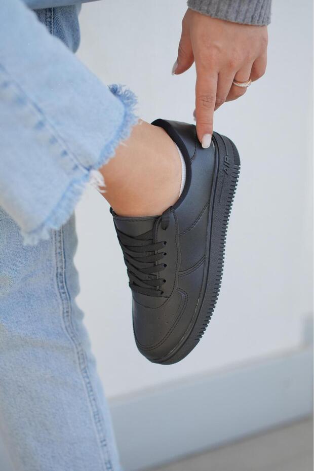Women's Black Sneaker Casual Sports Shoes Air F. Slz0001