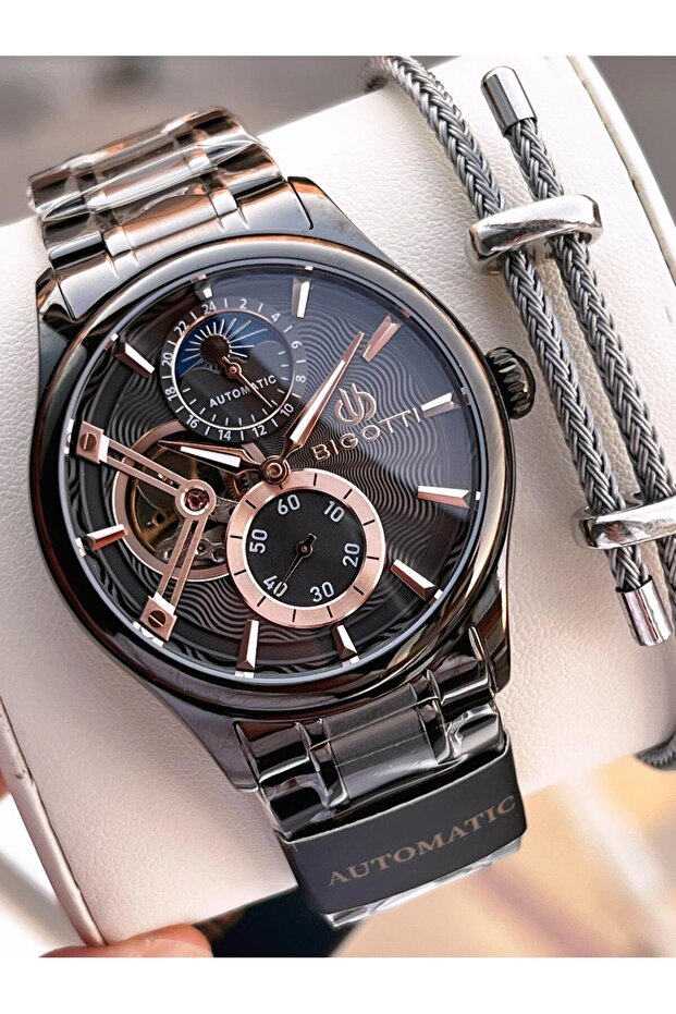 Automatic and Self-Winding Steel Does Not Oxidize and Does Not Lose Color 5 Atm Men's Wristwatch Ebg.10683.6