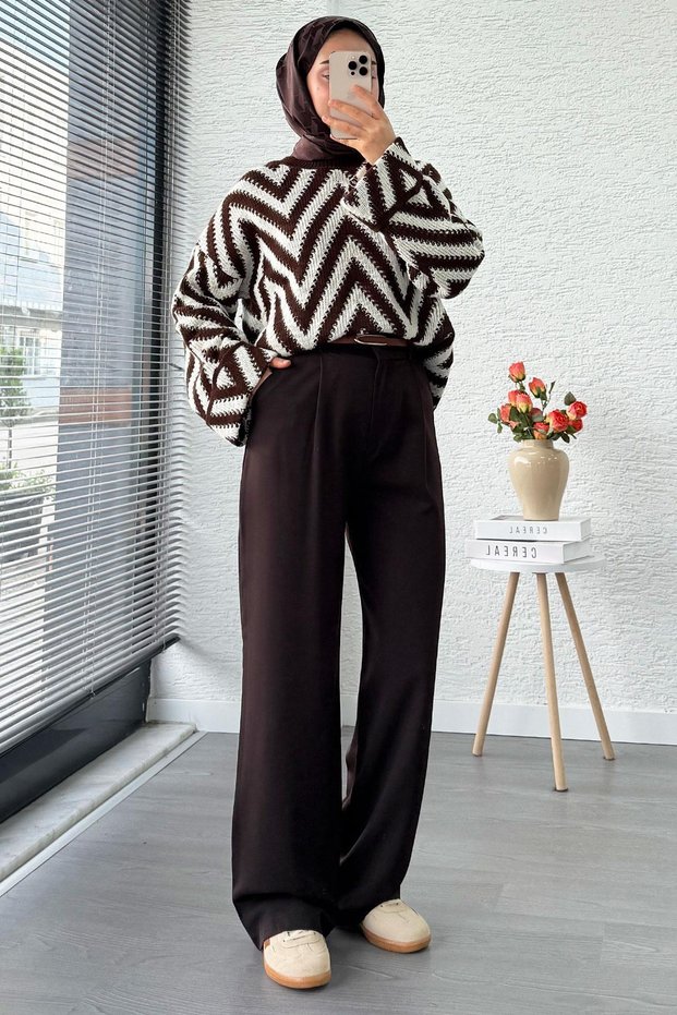 High Waist Pleated Detailed Flowy Palazzo Pants - Brown