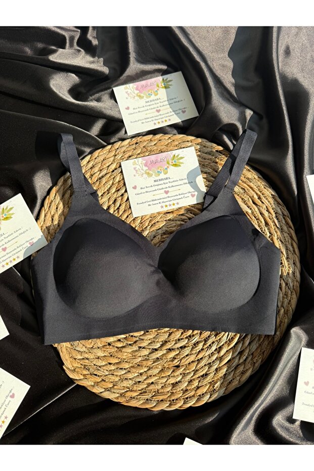 Moli Black Imported Push-Up Wire-Free D Stitch-Free Laser Cut Non-Marking Bra