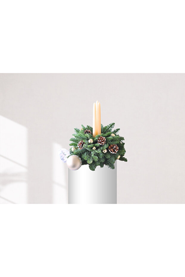 Winter Forest Calm Centerpiece