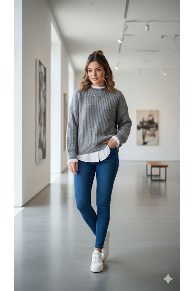 Oversized Fit Knitted Sweater – Stretch Fabric , Wool Blend, Standard Size