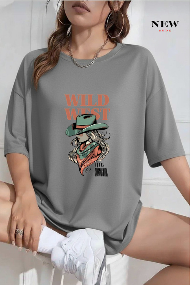 تي شيرت كبير الحجم مطبوع من Wild West