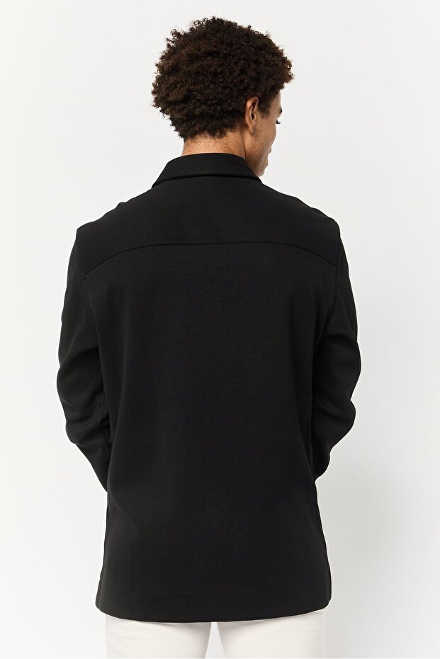 قميص رجالي سادة بأكمام طويلة وقصة عادية، أسود - 4