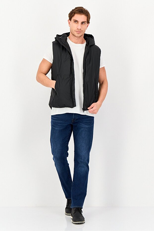 سترة رجالية منفوخة سادة، لون أسود - 3