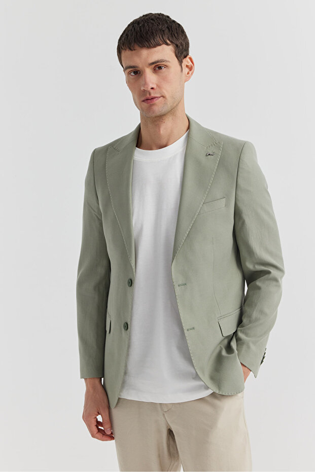 Men's Swallow Collar Jacket - 1