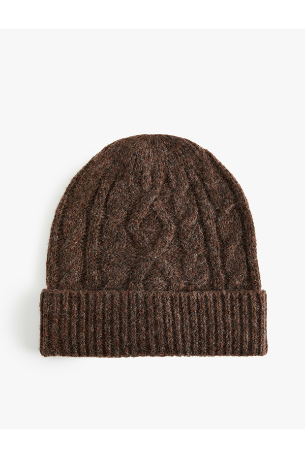 Folded Detailed Hair Braided Textured Knit Beanie