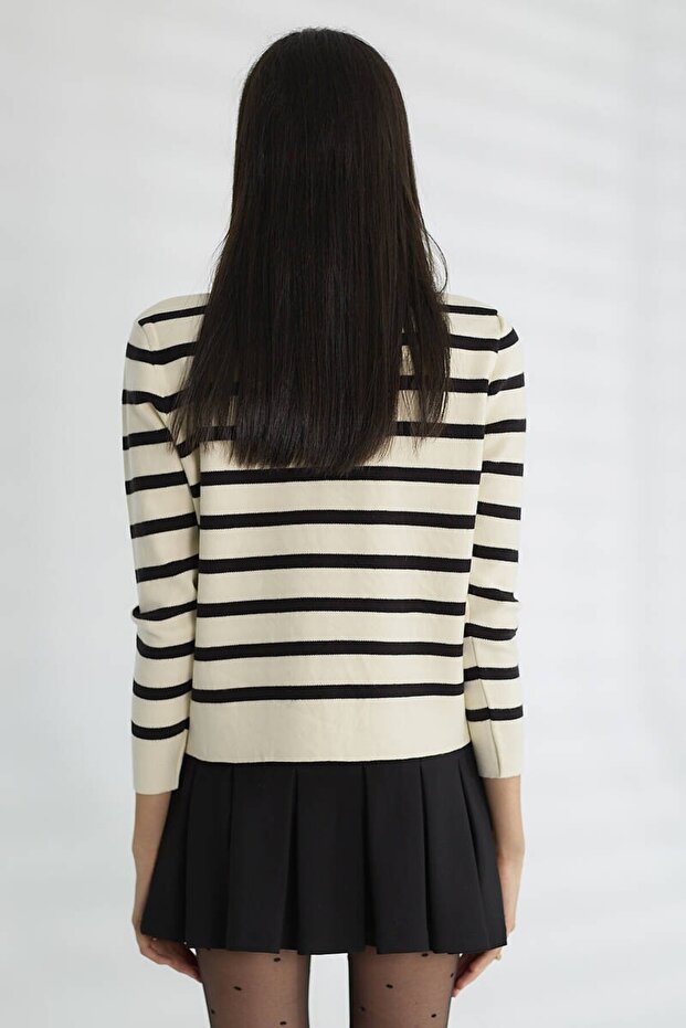 Basic Düğmeli Çizgili Uzun Kollu İnce Triko - 4