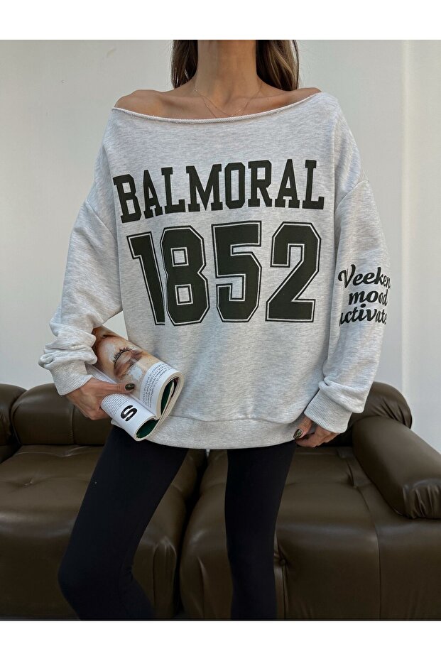 Kayık Yaka Baskılı Oversize Şardonlu Sweat - 2