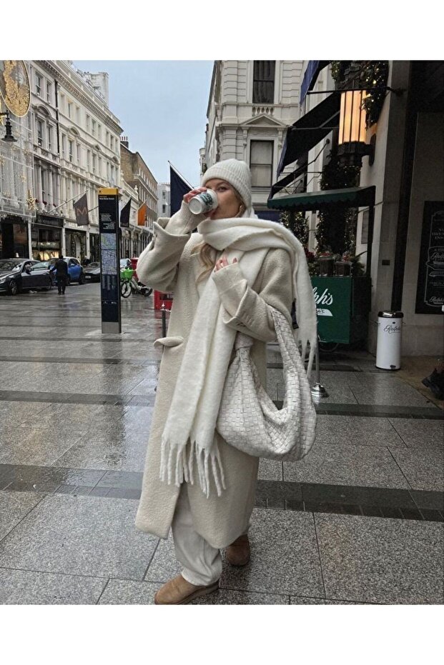 Püsküllü Şal-HTC - 1