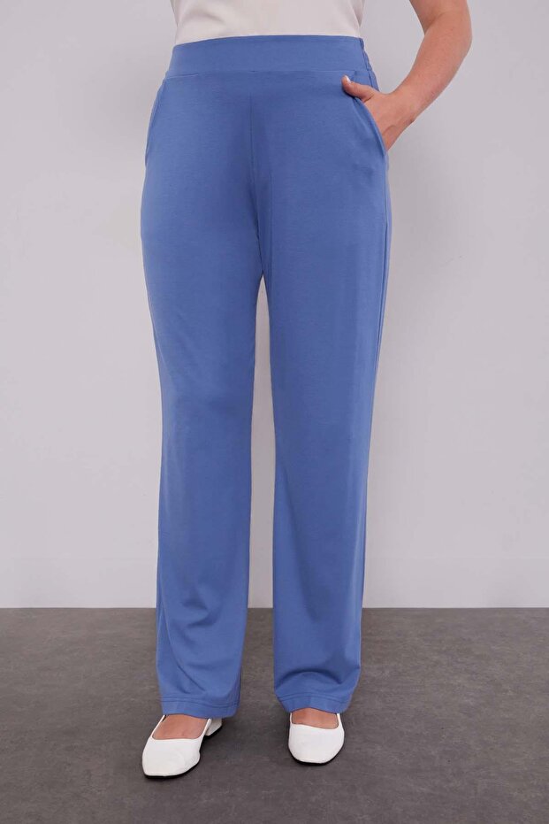 طقم مكون من قطعتين مزين بحجر مزخرف بتفاصيل نمط الحافة باللون الأزرق النيلي - 5