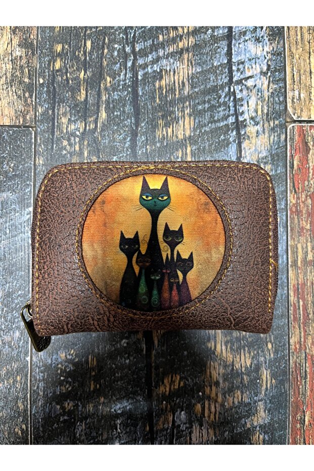 Cat Family Authentic Patterned Wallet with Card Holder and Coin Compartment Convenient Wallet