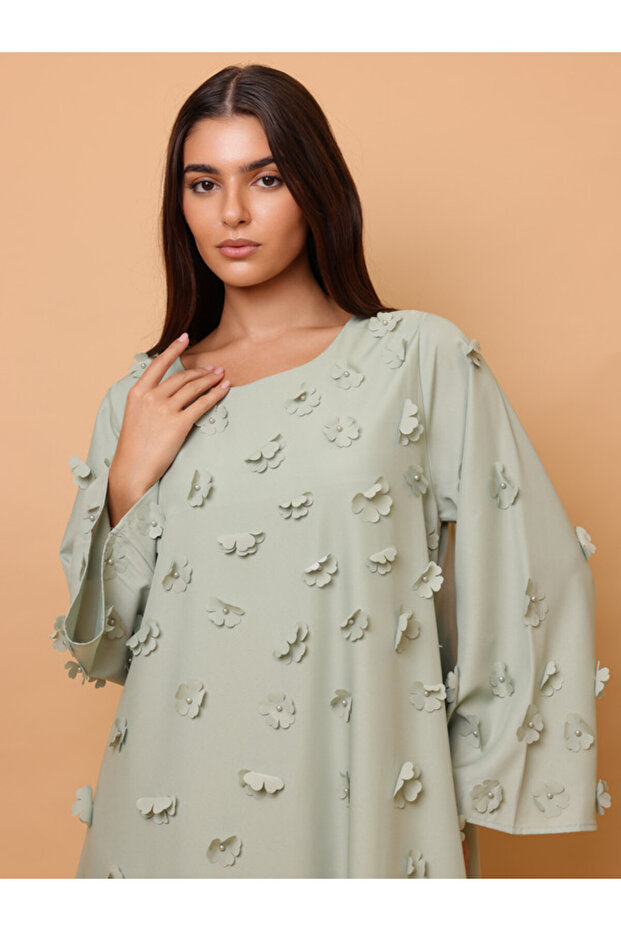 Solid 3D Flowers Elegant Jalabiya - 2