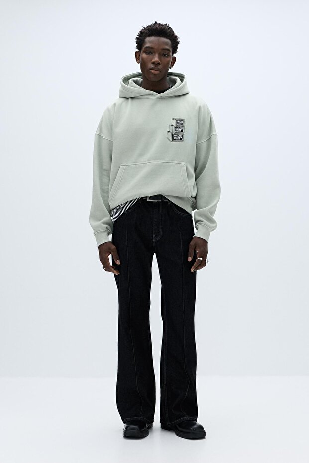 Oversize kapüşonlu grafik baskılı sweatshirt - 3